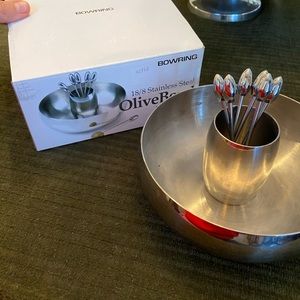 Bowring stainless steel olive bowl